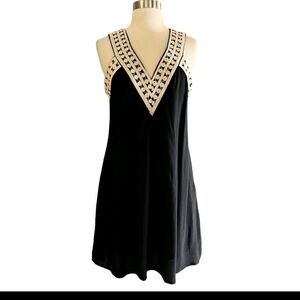 THEME Black V-Neck Cut-Out embroidered boho crochet Mini sheath sun Dress Size S